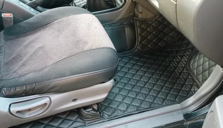 زیره ضدلغزش کفپوش Nissan Murano برای ثبات بیشتر