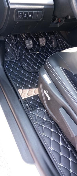 نمای کابین بسترن B30 پس از نصب کفپوش لوکس